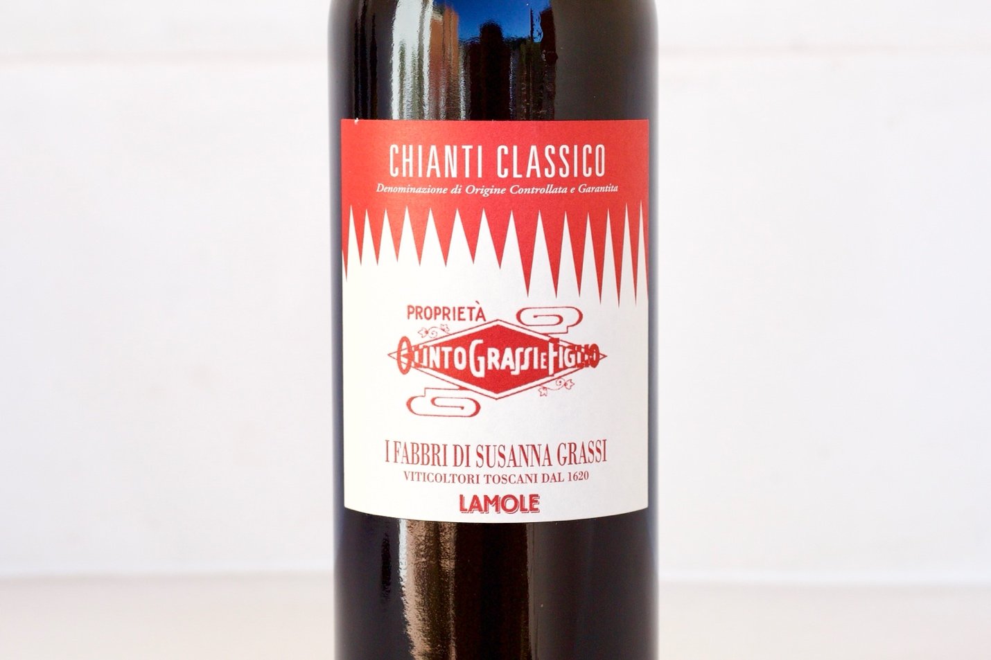 Bottle of I Fabbri Lamole Chianti Classico